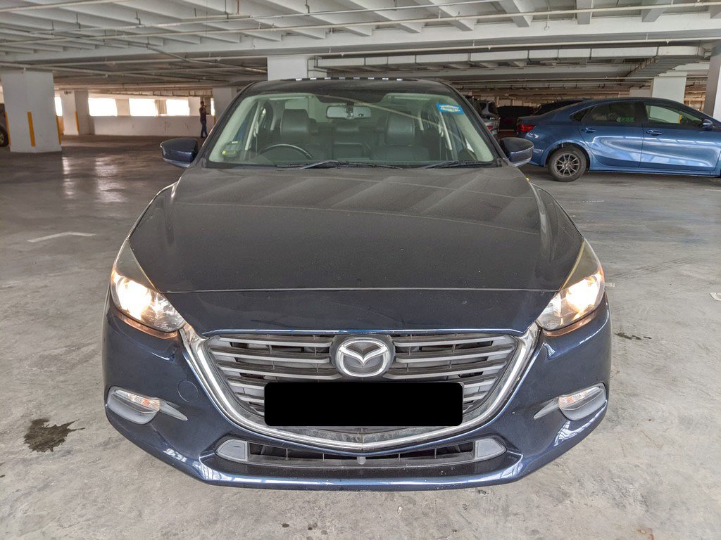 Mazda 3 Sedan 1.5 At Eu6