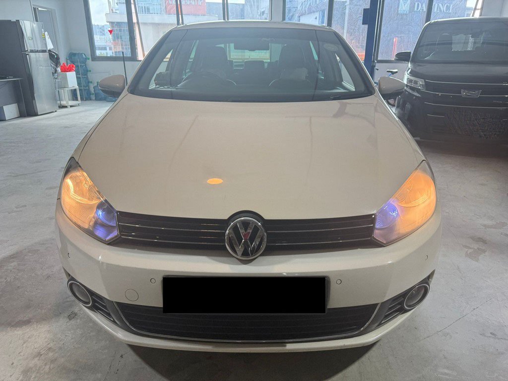 Volkswagen Golf Gt 1.4 A (COE Till 10/2029)