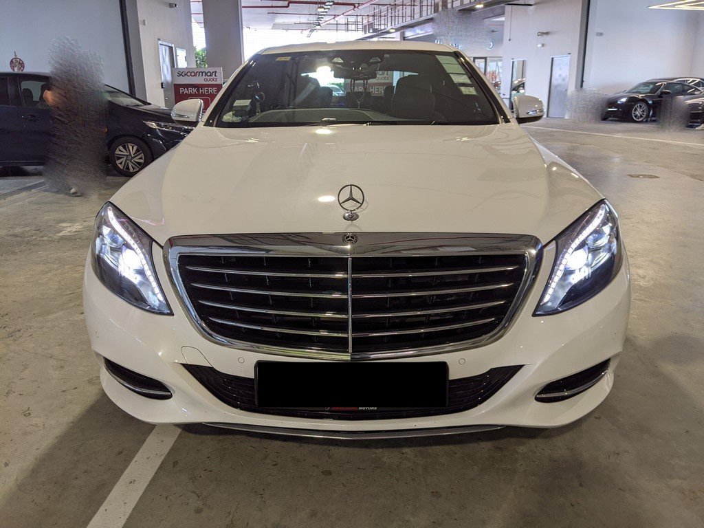Mercedes Benz S320l (r19 Led)