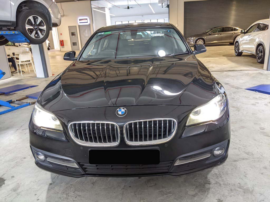 BMW 520i At 2wd 4dr Hid Nav