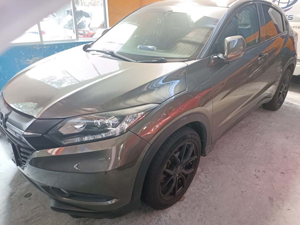 Honda Vezel 1.5X Cvt