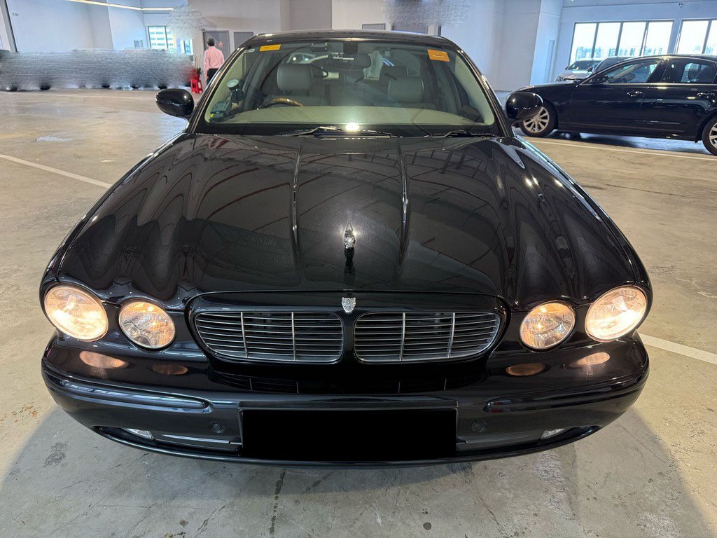 Jaguar Xj8 3.5c Lwb (COE Till 09/2034)