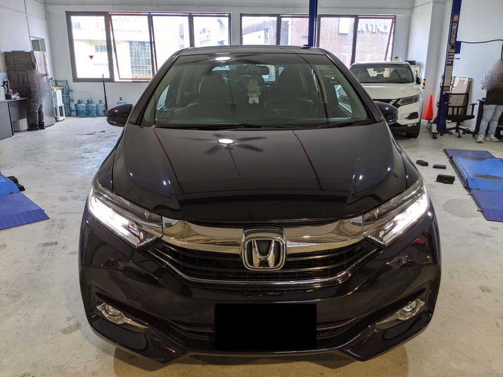 Honda Shuttle 1.5 Hybrid A (Hybrid)