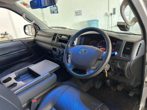 Toyota Hiace Van Turbo 4dr AT