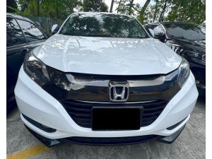 Honda Vezel 1.5x Auto (Hybrid)