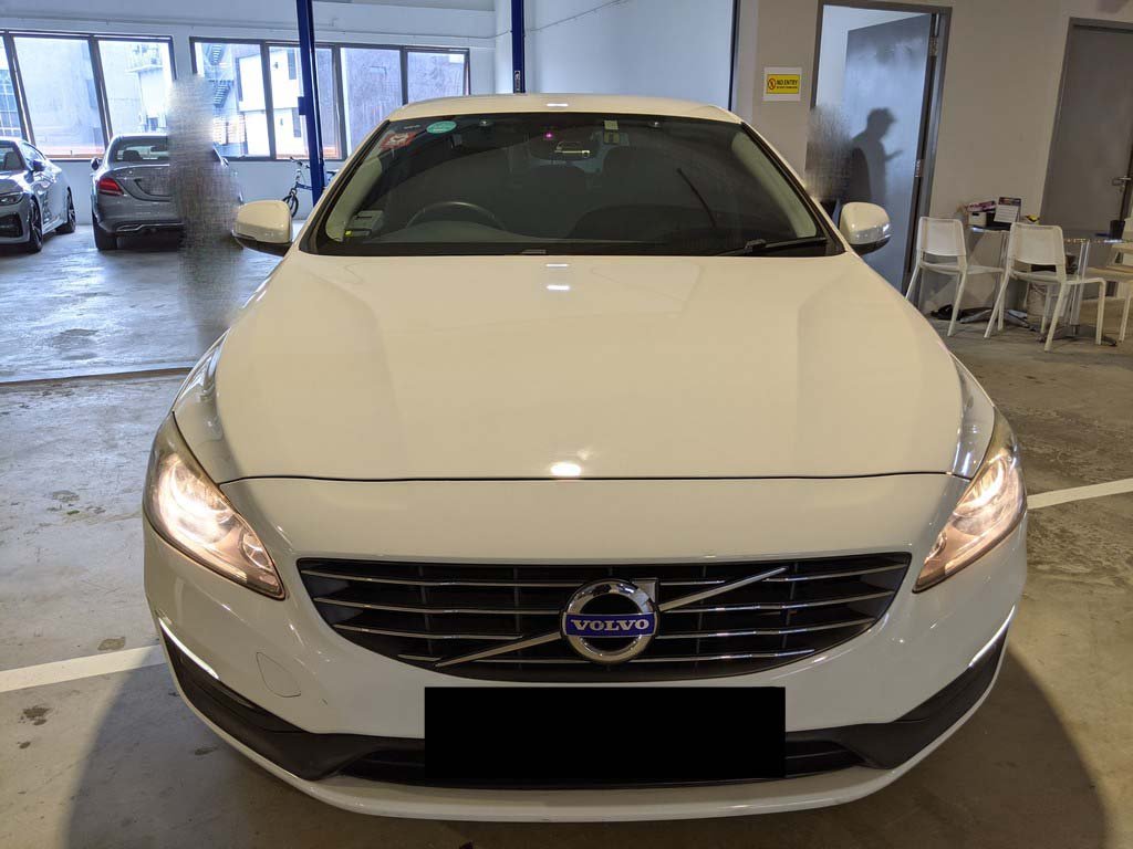Volvo S60 T2