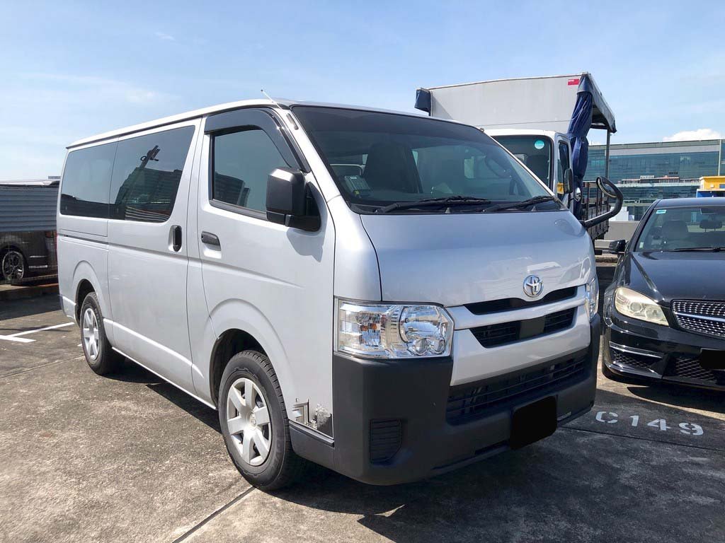 Toyota Hiace 2.0A Led