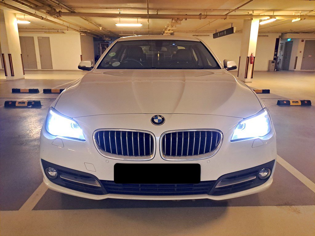 BMW 520i At 2wd 4dr Hid Nav