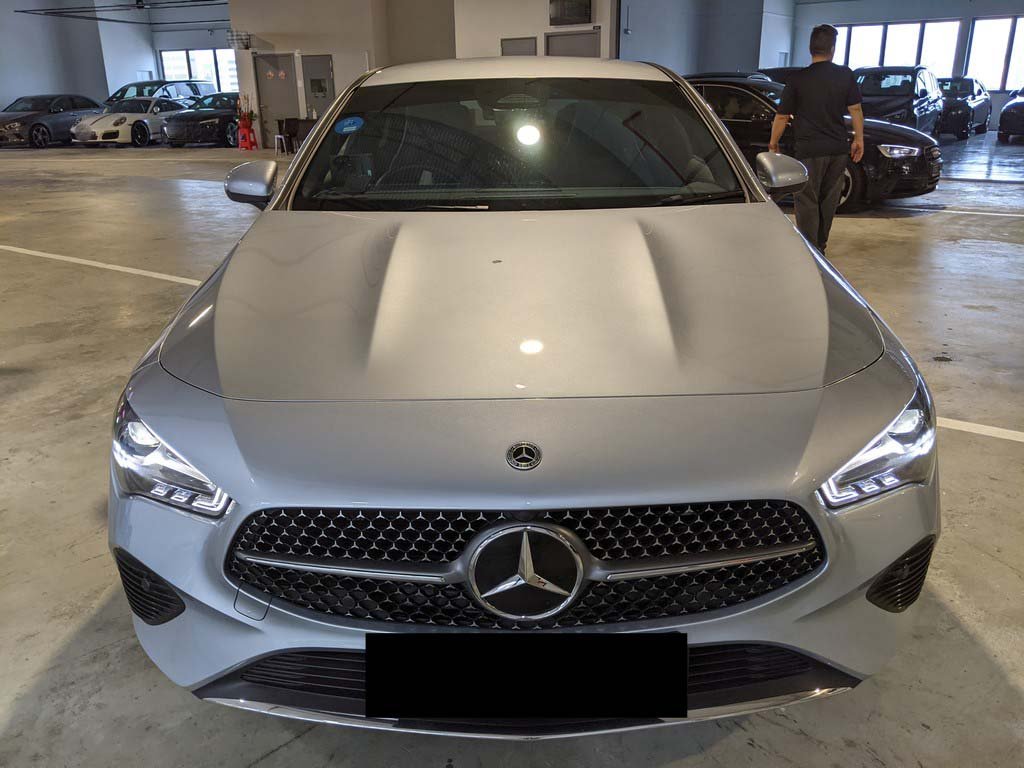 Mercedes Benz CLA 180 Coupe Progressive LN (Hybrid)
