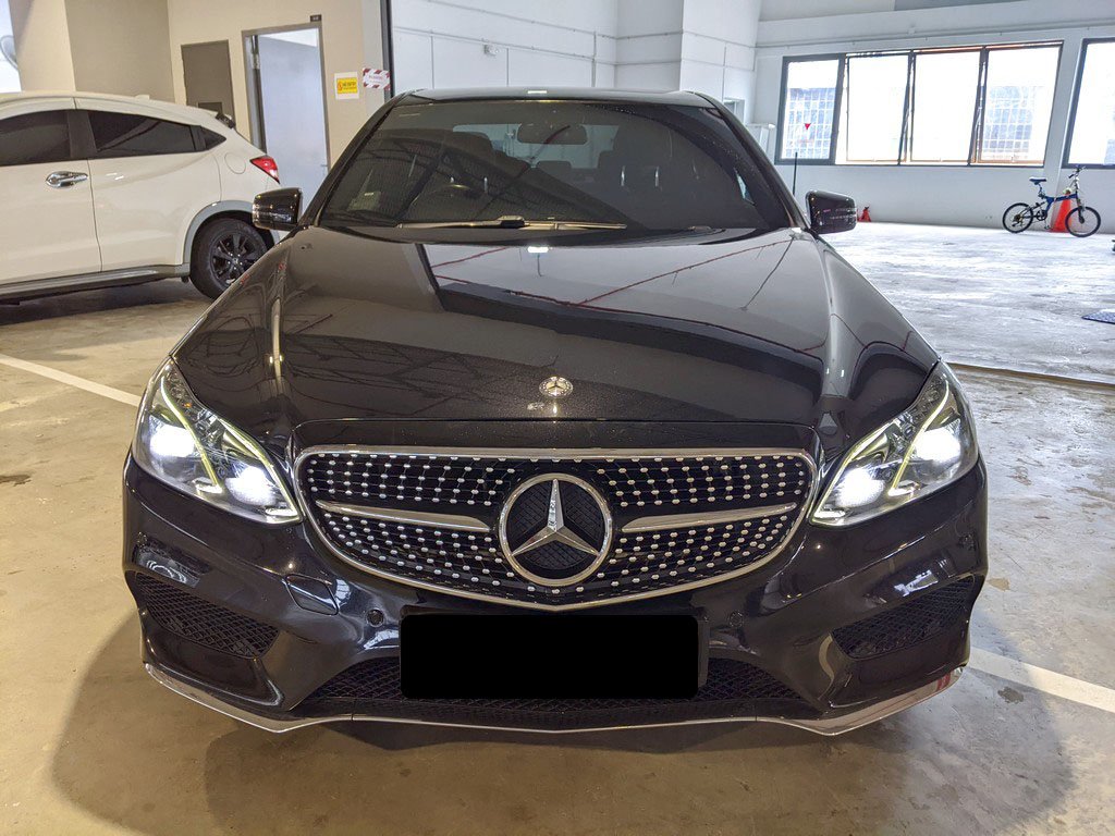 Mercedes Benz E250 Sedan Edition E (r18 Led)