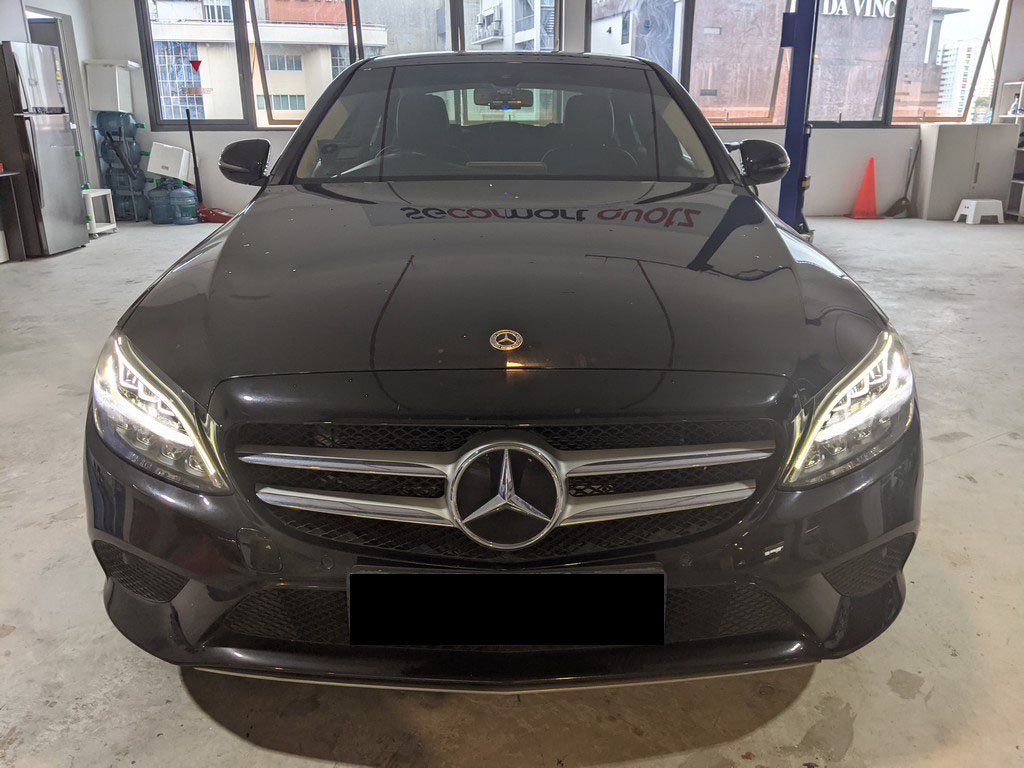 Mercedes Benz C180 Avg (r17 Led)