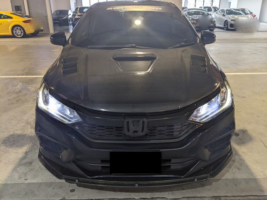 Honda Grace 1.5dx Auto (Hybrid)