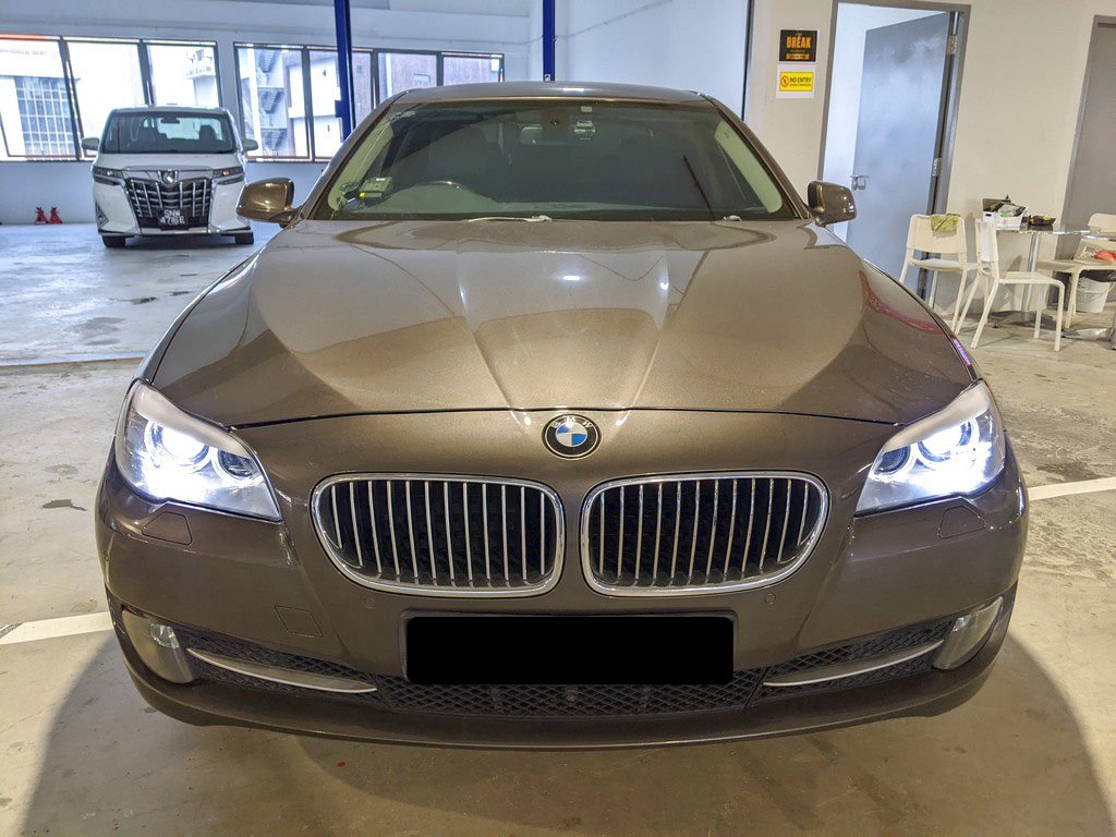 BMW 523i 2.5 At Abs D/ab 2wd 4dr Gas/d Nav (COE Till 08/2030)