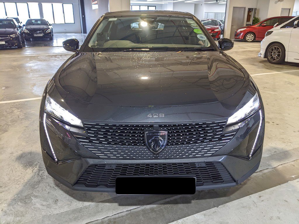 Peugeot 408 1.2 Eat8 Allure Premium