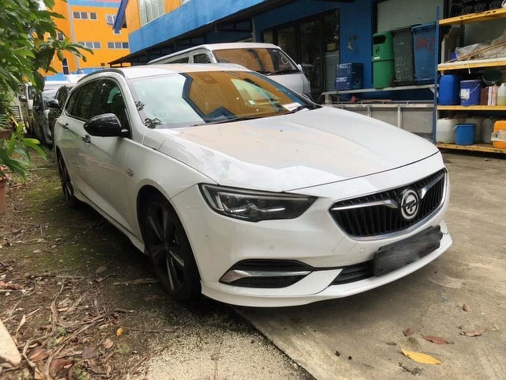 Opel Insignia Sports Tourer Awd B20nft