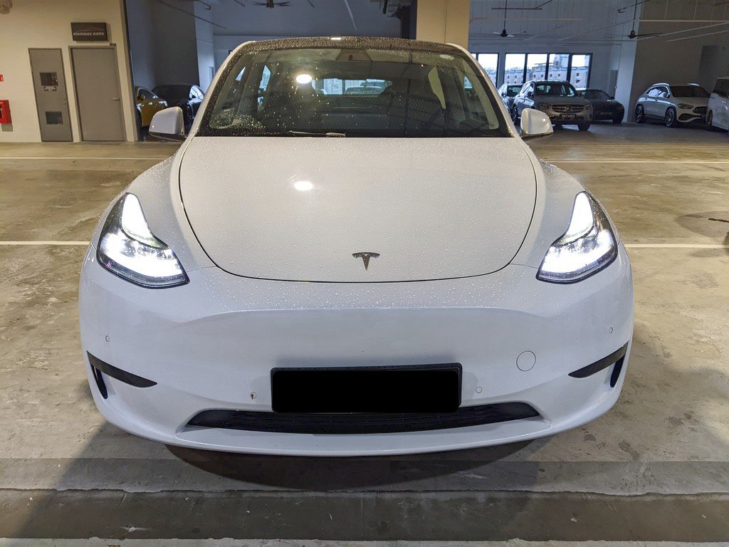 Tesla Model Y Rwd (Electric Vehicle)