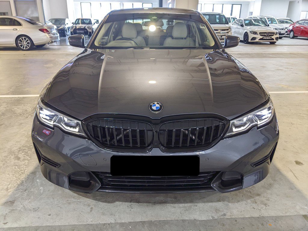 BMW 318i Adpt Led Hl Sportline