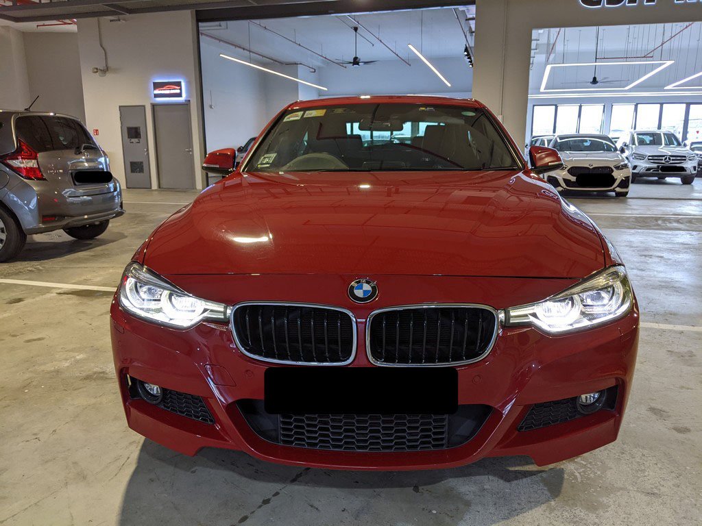BMW 320i Sedan Led Nav