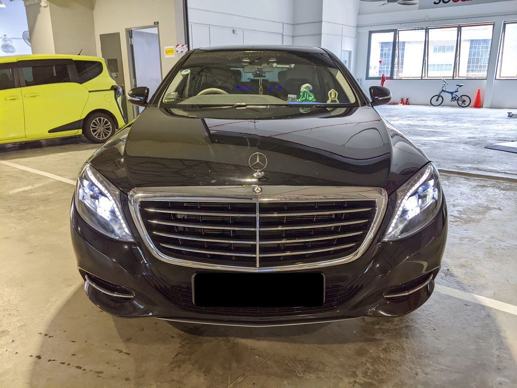 Mercedes Benz S320l (r19 Led)