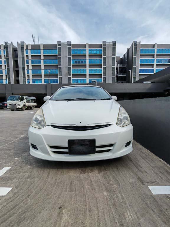 Toyota Wish 1.8X A (COE Till 10/2028)