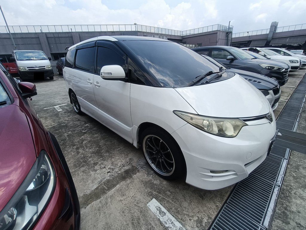 Toyota Estima Aeras 2.4  A (COE Till 05/2028) (COE TILL 05/2028)