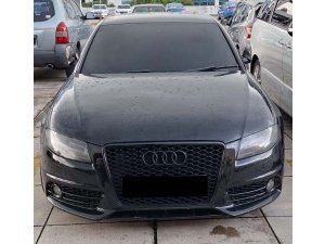 Audi A4 2.0 Tfsi Qu S Tronic (COE Till 07/2030)