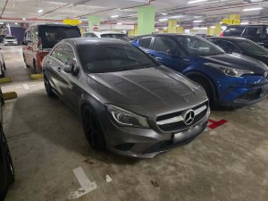 Mercedes Benz CLA180 (R18 BI)