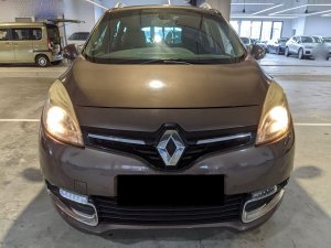 Renault Grand Scenic Iii 1.5 Dci A/t 2wd 5dr S/r