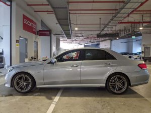 Mercedes Benz E250 Sedan Edition E (R18 Led)