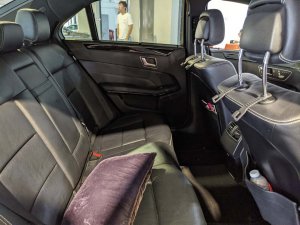 Mercedes Benz E250 Sedan Edition E (R18 Led)