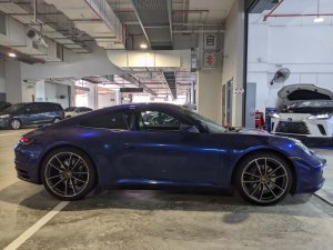 Porsche 911 Carrera Auto