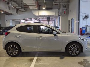 Mazda 2 Hatchback 1.5 AT Deluxe 2wd