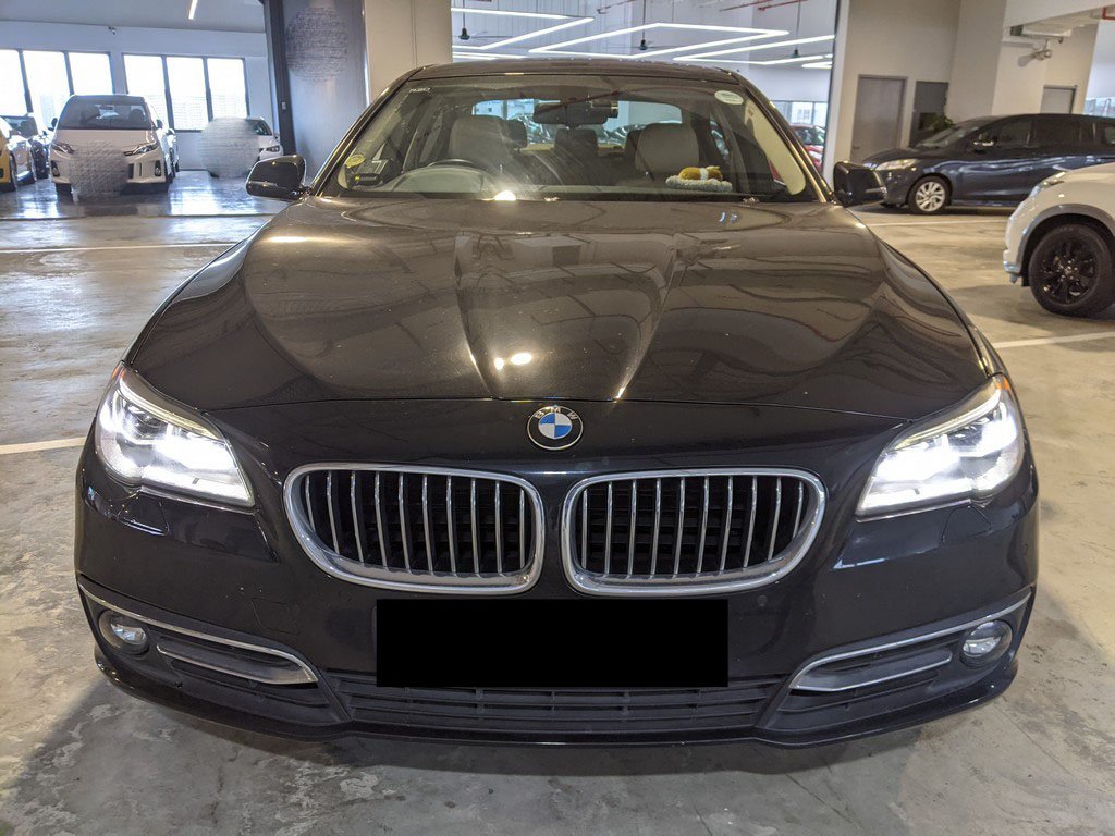 BMW 520i At D/ab 2wd 4dr Led Nav