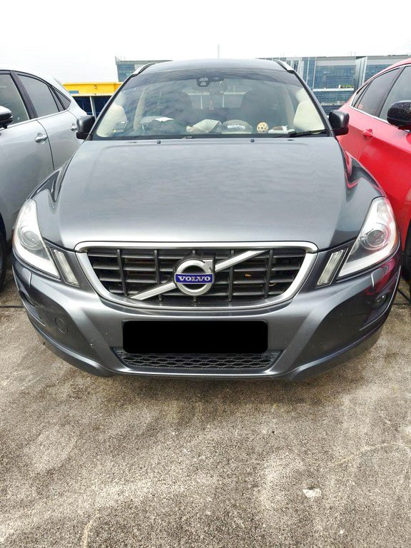 Volvo Xc60 T6 3.0l At Abs D/ab Hid 4wd 5dr Tc (COE Till 04/2030)