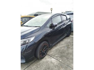 Honda Shuttle 1.5 Auto (Hybrid)