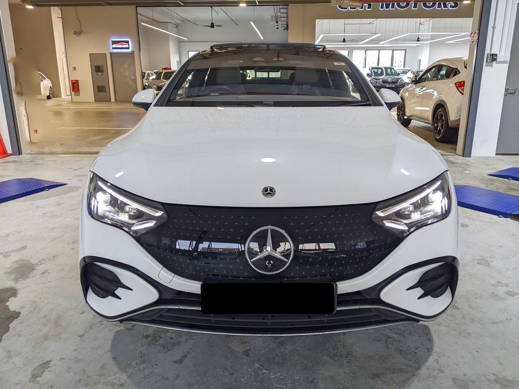 Mercedes Benz Eqe300 Amg Line Premium Plus (Electric Vehicle)