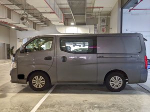Nissan Nv350 Urvan Panel Van 5at