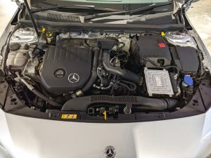 Mercedes Benz Cla180 Coupe Progressive Sunroof