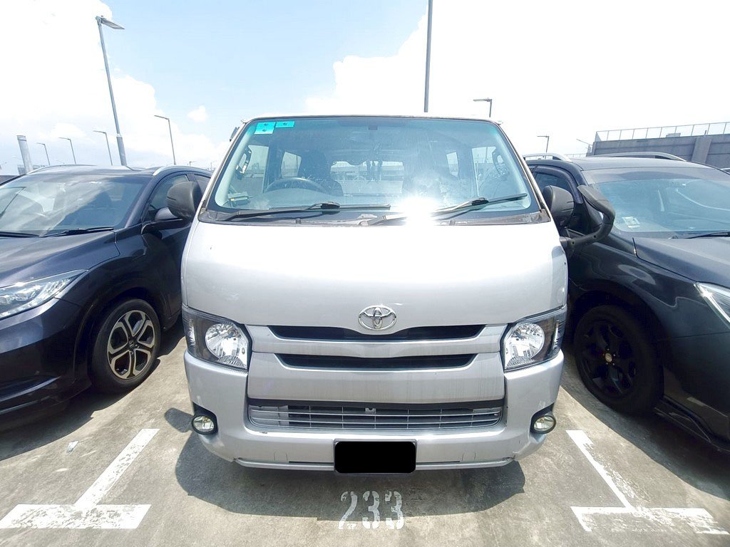 Toyota Hiace Dx 3.0 M
