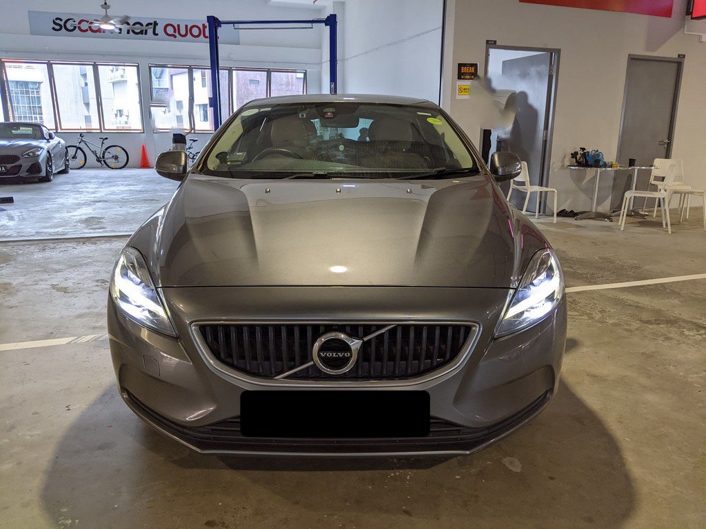 Volvo V40 T2 (a)