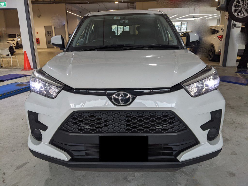 Toyota Raize 1.0x Cvt