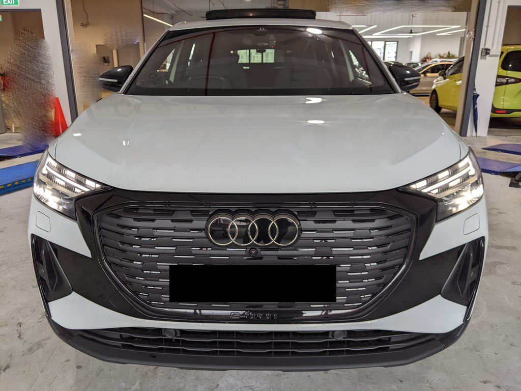 Audi Q4 Sportback 45 E Tron (matrix, Sr) (Electric Vehicle)