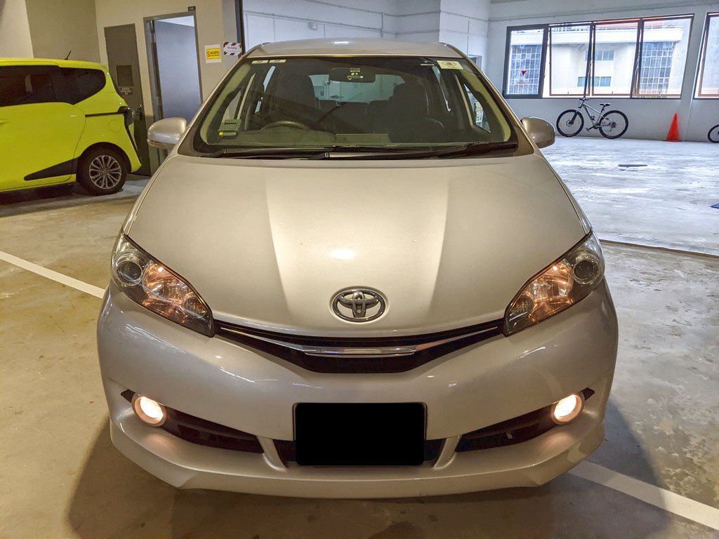 Toyota Wish 1.8 Cvt