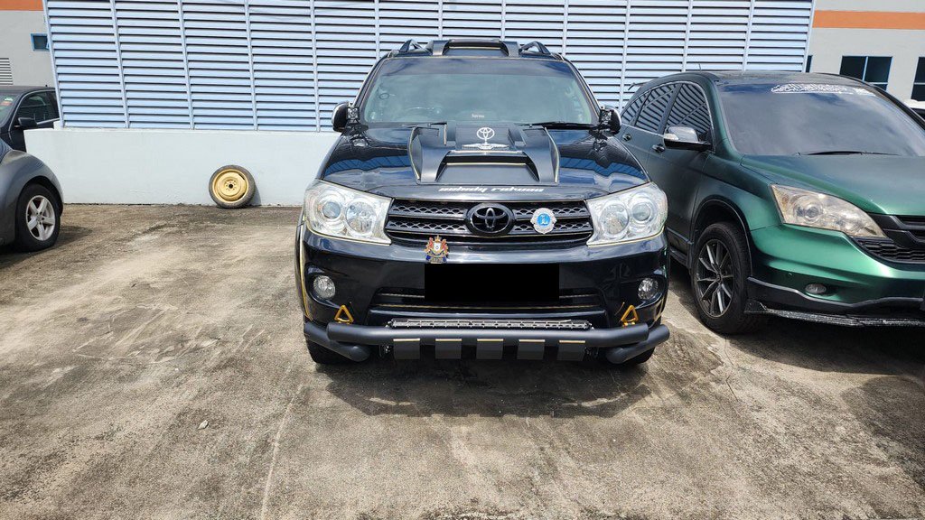 Toyota Fortuner 2.7 2wd Auto Fl (COE Till 09/2030)