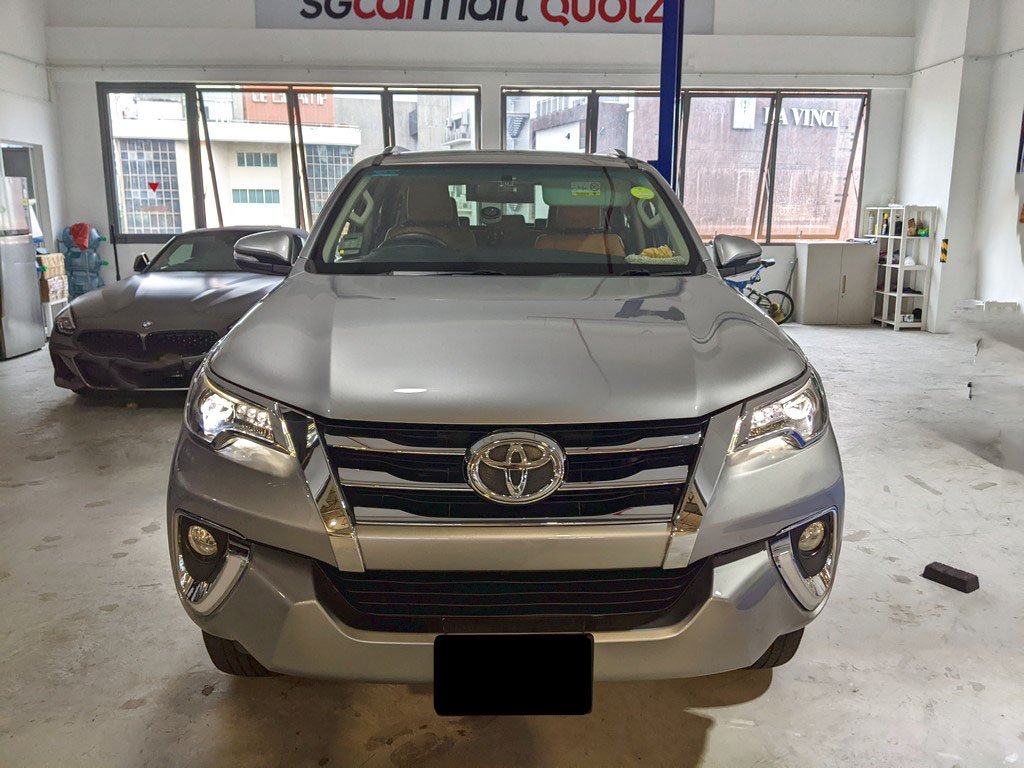 Toyota Fortuner 2.7 At