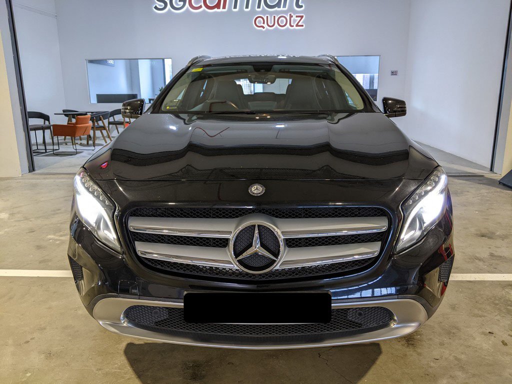 Mercedes Benz Gla180 (r18 Bi)