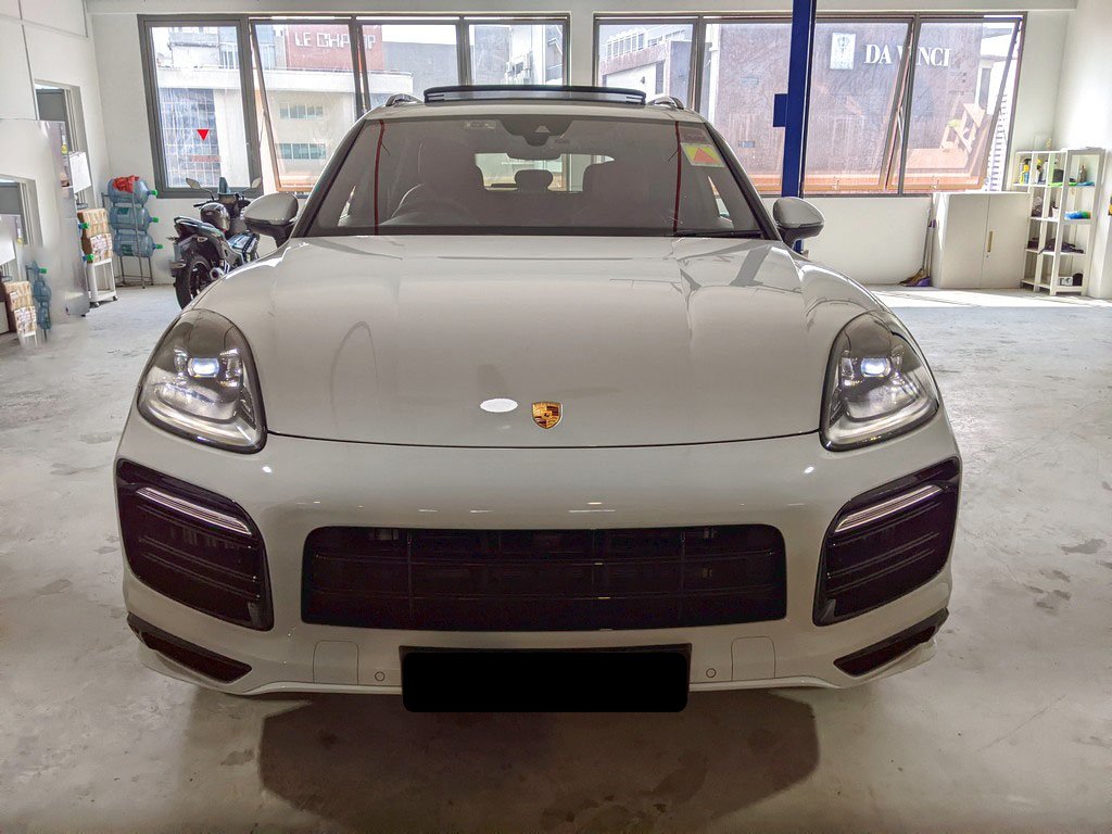Porsche Cayenne E Hybrid Platinum Edition