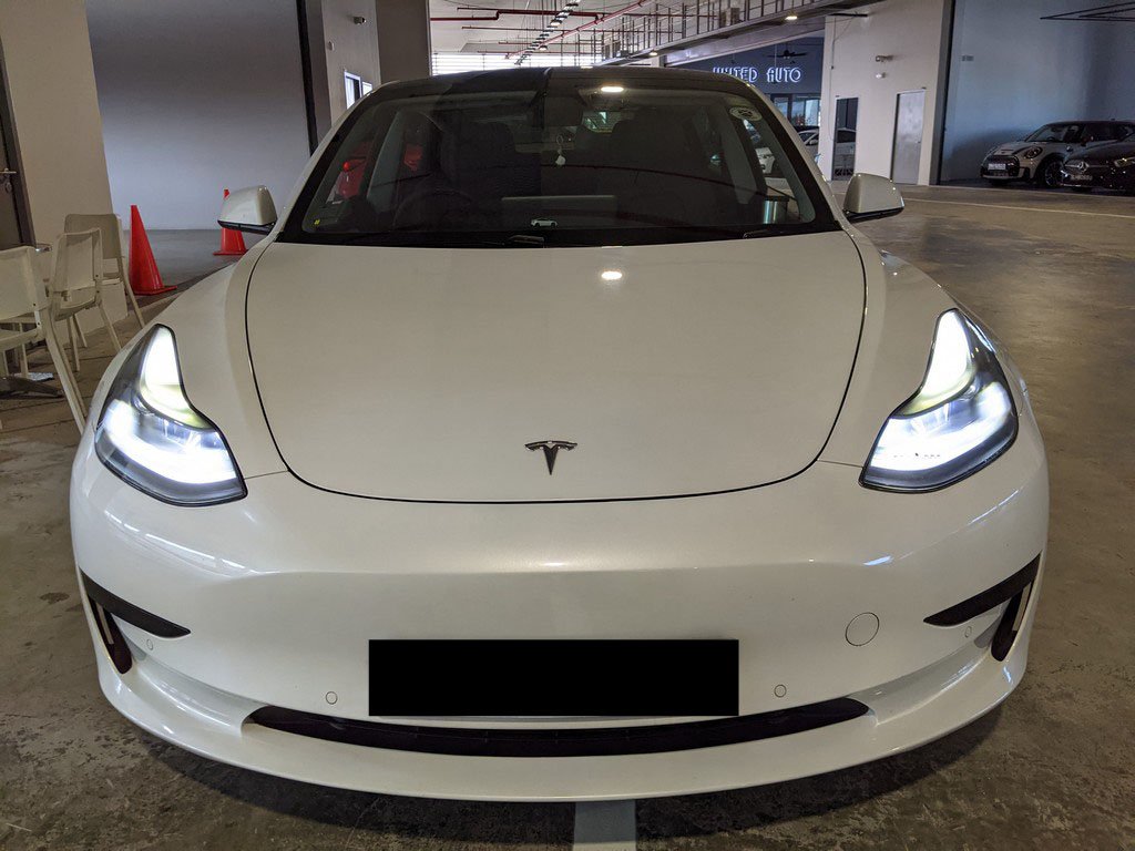 Tesla Model 3 Standard Range (Electric Vehicle)