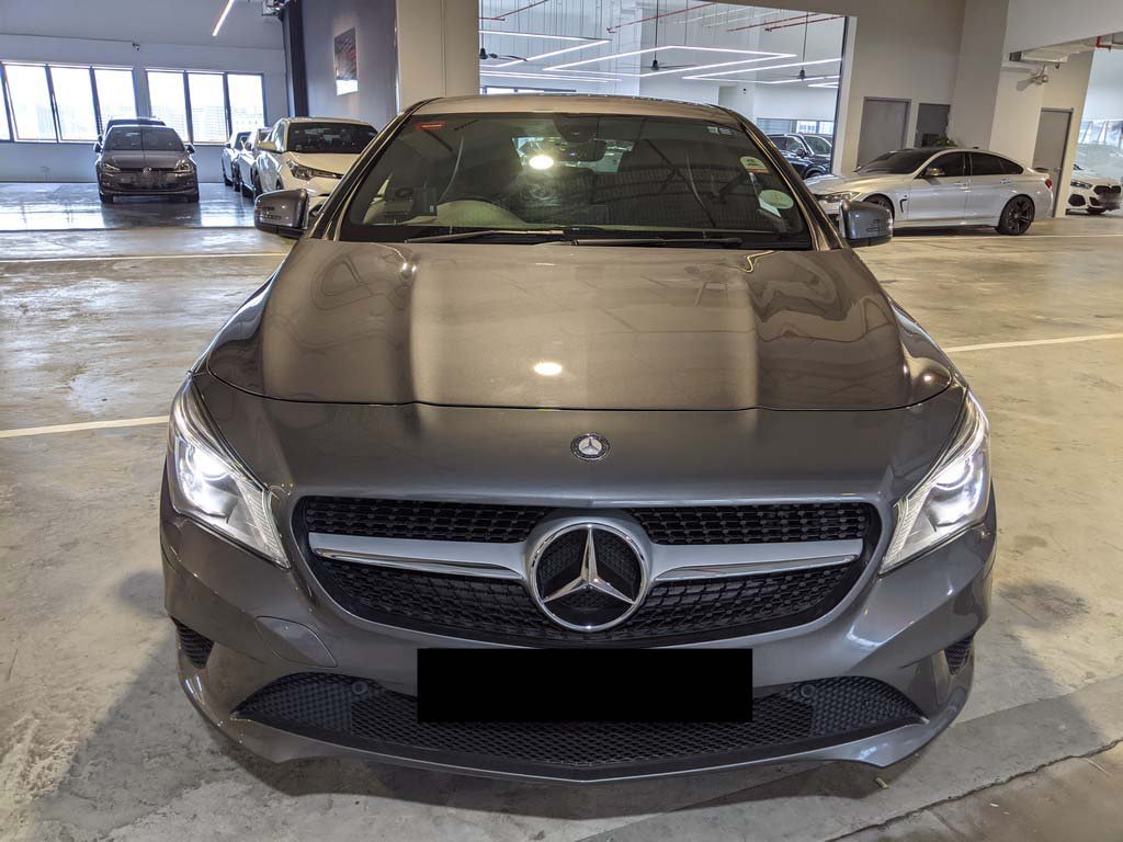 Mercedes Benz CLA 200 (R18 BI)