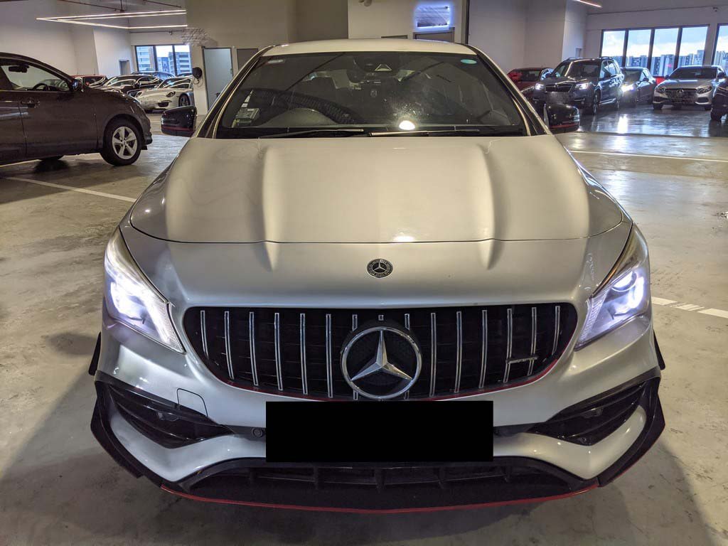 Mercedes Benz CLA 180 Auto